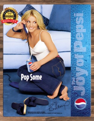 Britney Spears - Barefoot - Pepsi ad - Advert - 11" x 8" Teen Magazine Clipping Poster Pinup