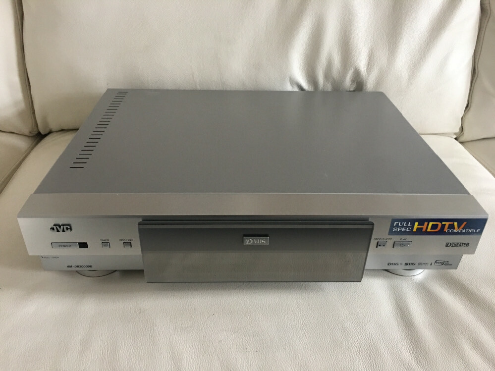 JVC D-VHS VCR Digital Recorder HM-DH30000U