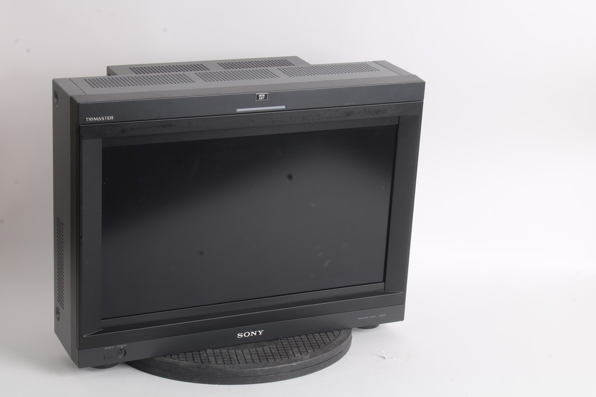 Sony BVM-L230 23" Trimaster LCD Professional Master Monitor