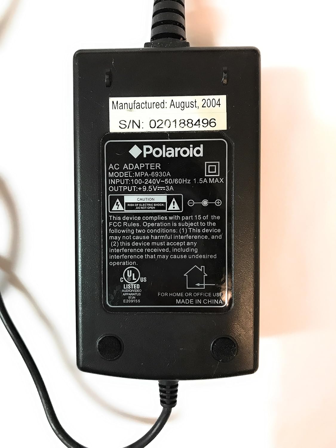 Polaroid Corporation AC Adapter 9.5V A MPA-6930A