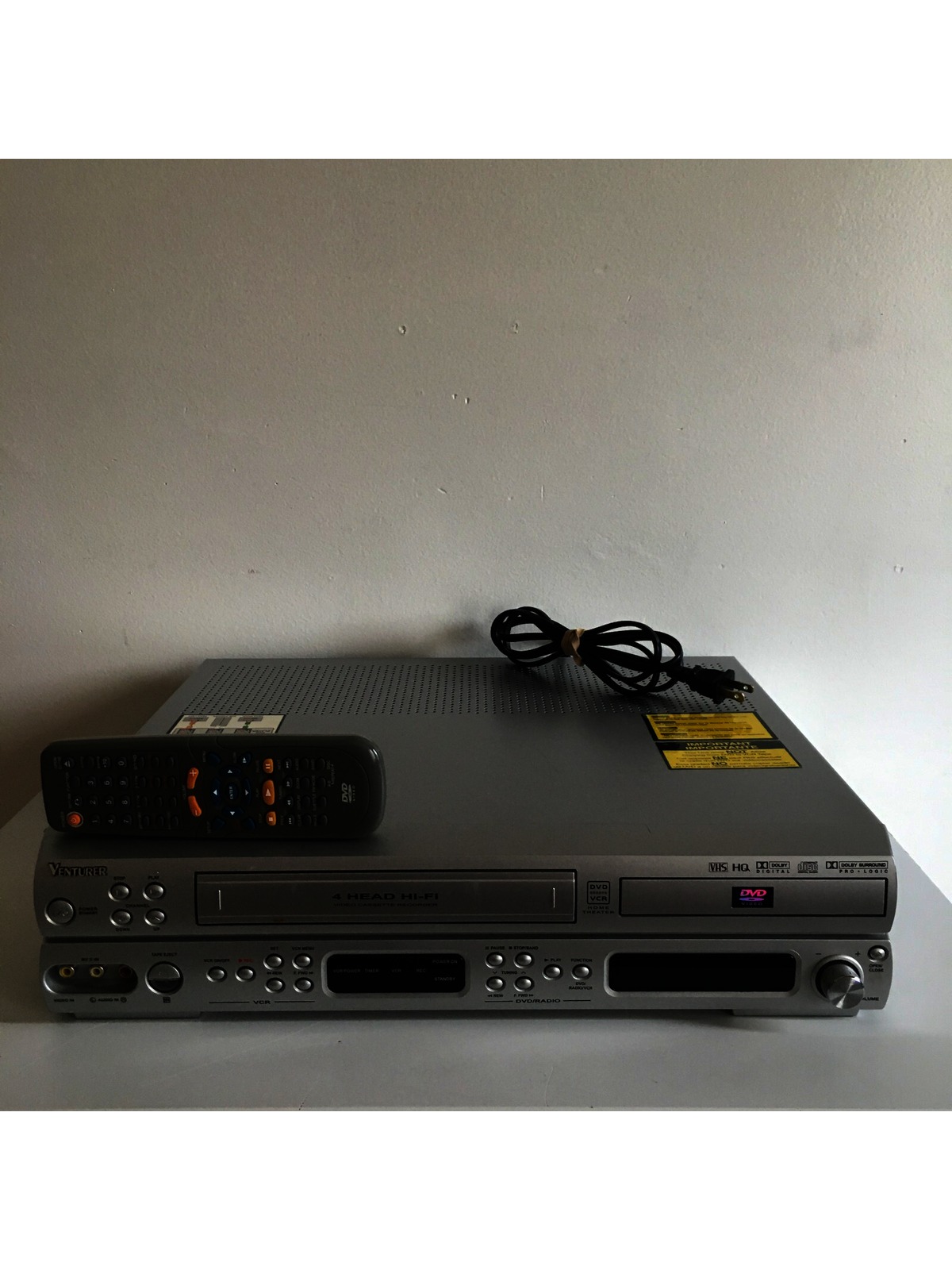 Venturer RTS2628V DVD/VCR Combo Receiver DVD Video Cassette Reco