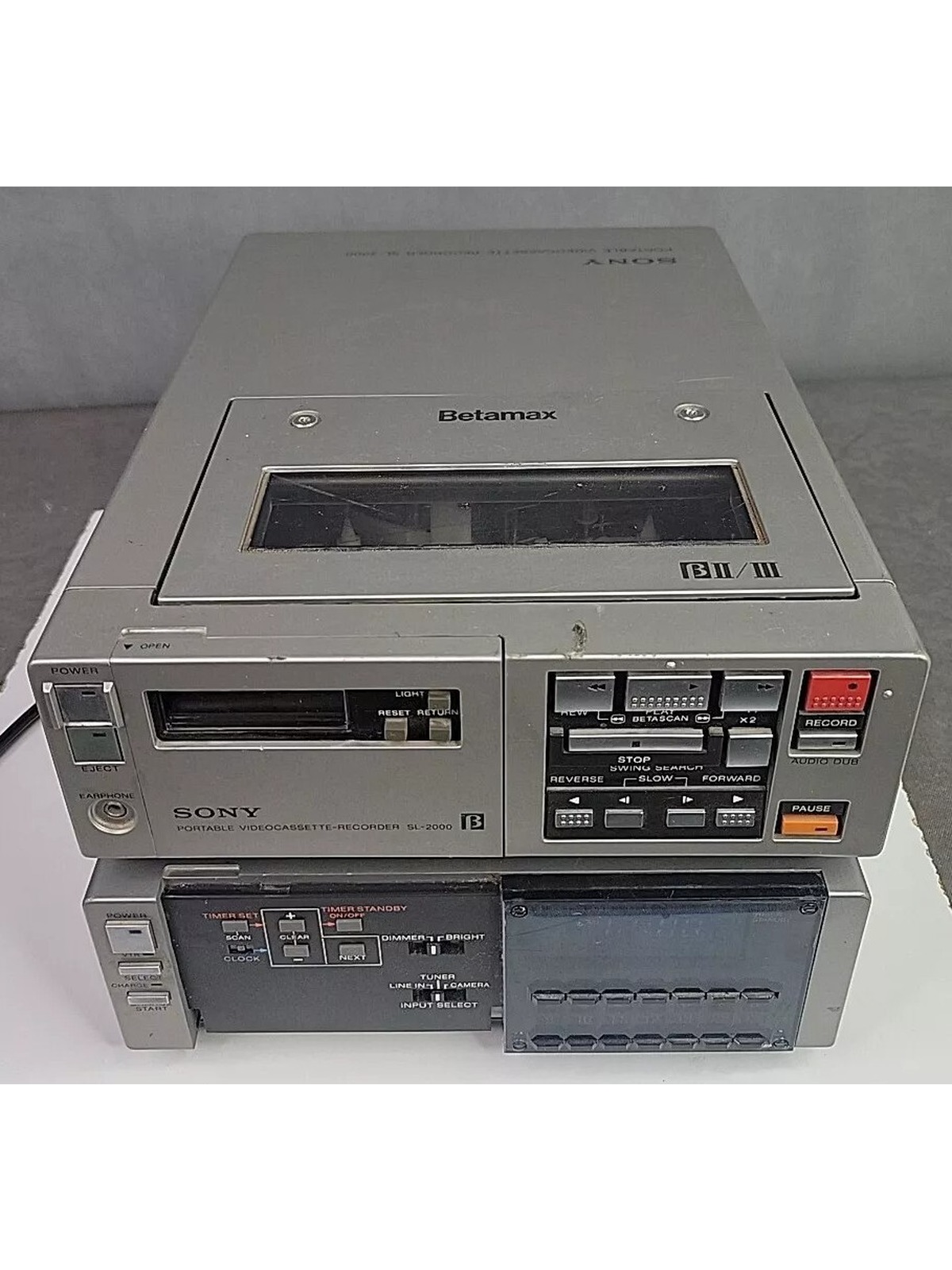 Sony TT-2000 Portable Betamax VCR Tuner / Timer +