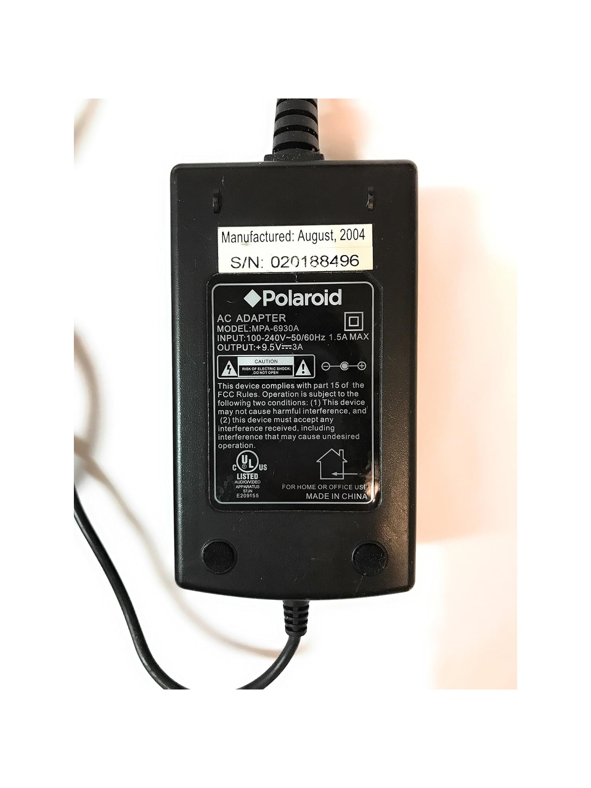 Polaroid Corporation AC Adapter 9.5V A MPA-6930A