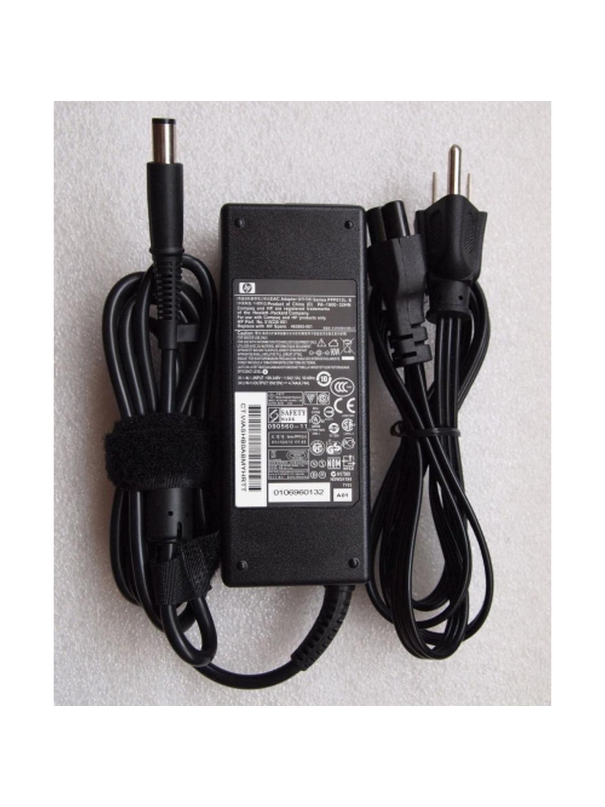 HP 391173-001 PA-1900-18HN PA-1900-18H2 TPC-DA57 TPC-LA57 AC Ada